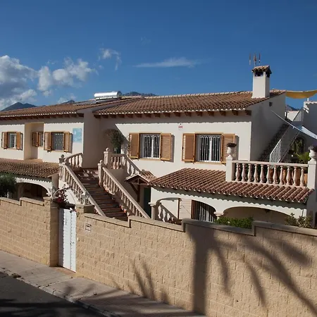 Las Palmeras With Roof Terrace *